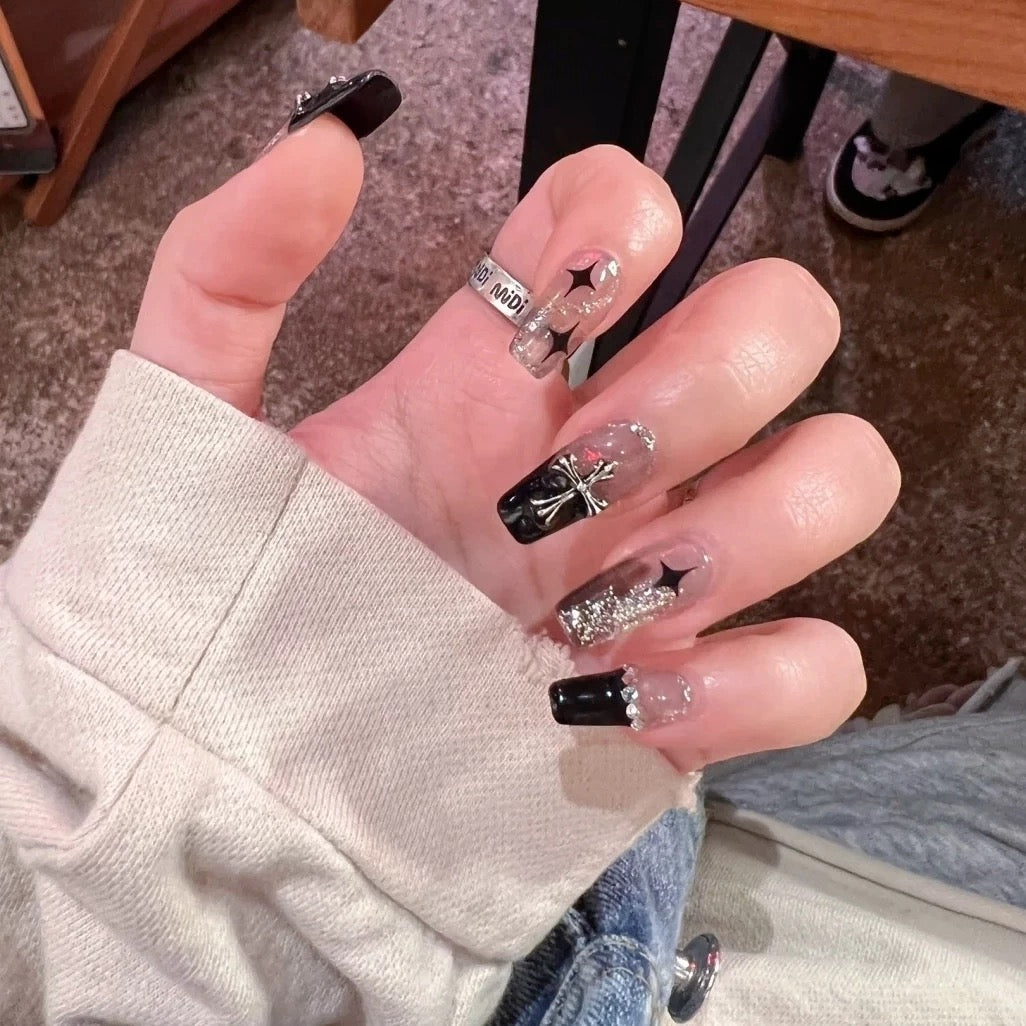 Black Chrome Heart Nails