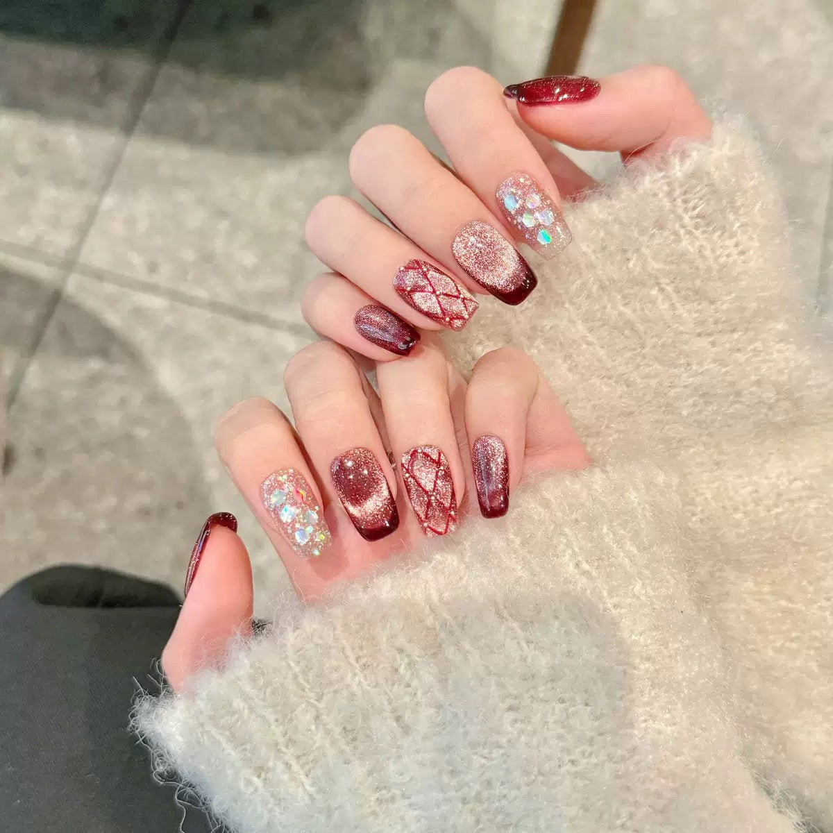 Mulled Wine Christmas Nails