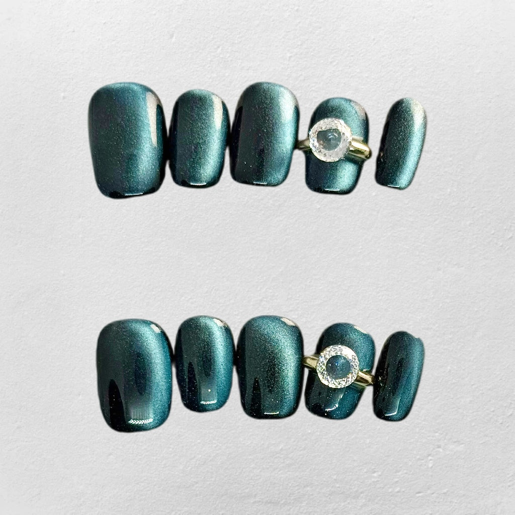 1-Carat Teal Nails