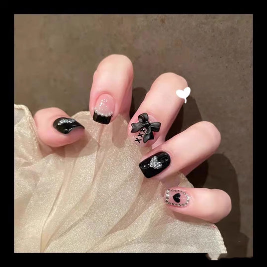 Hepburn Elegance Nails