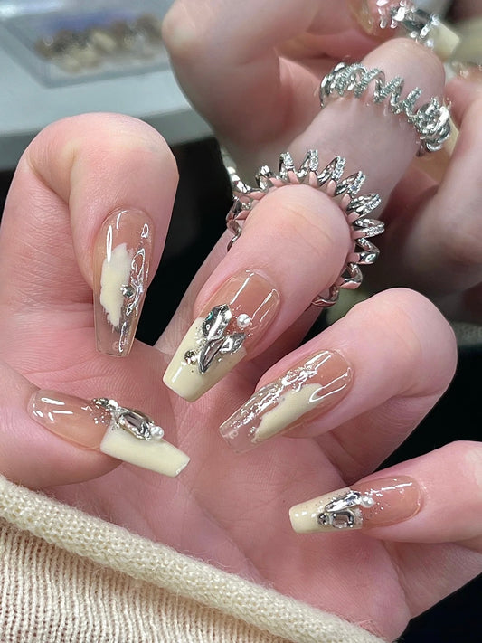 Sparkle Stroke Nails