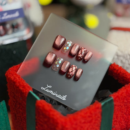 Mulled Wine Christmas Nails