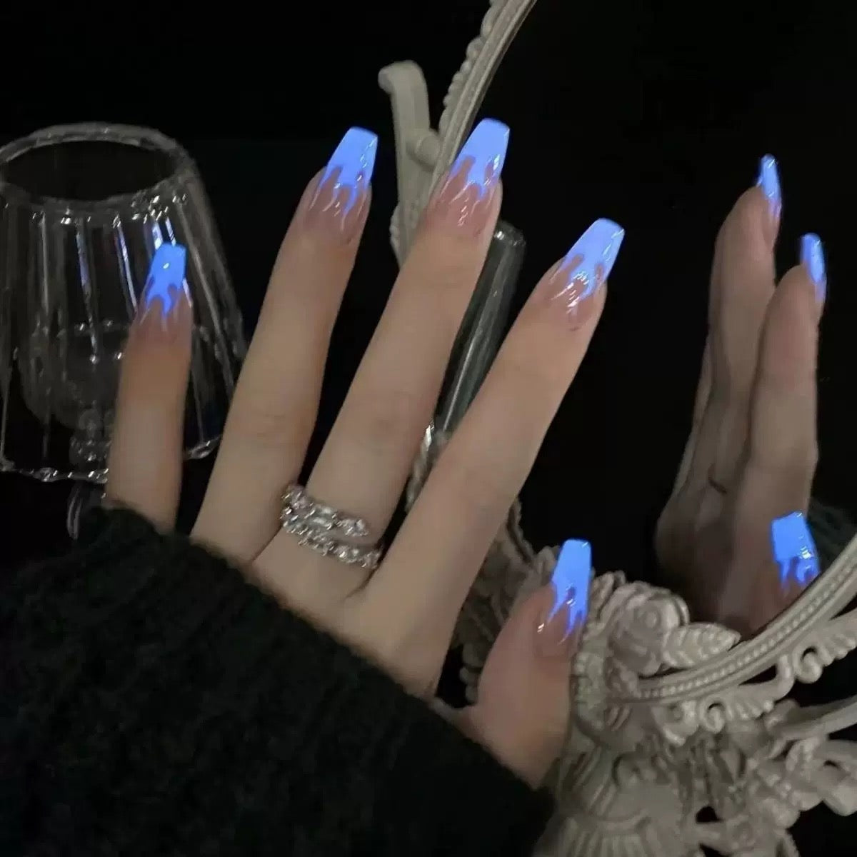 Luminous Flame Nails