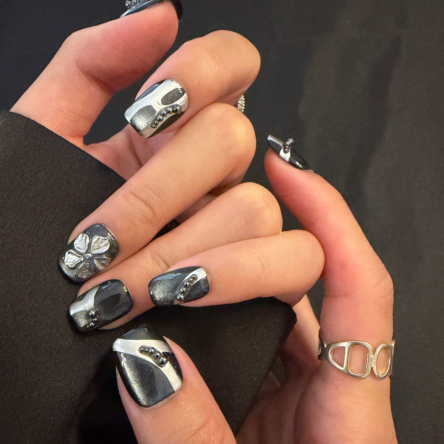 Dark Realm Blossom Nails - Short