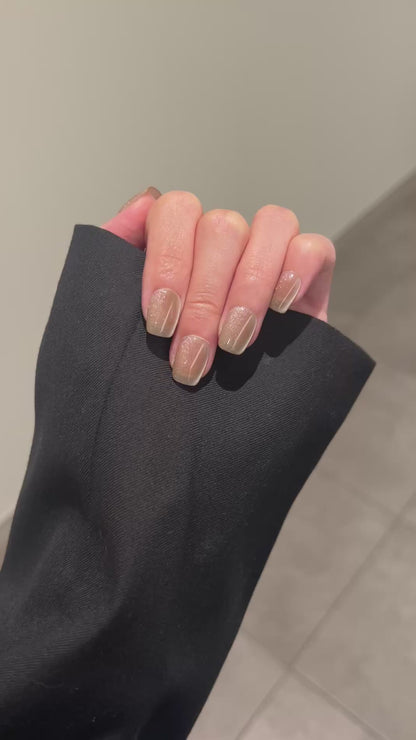 Desire 3 Nails